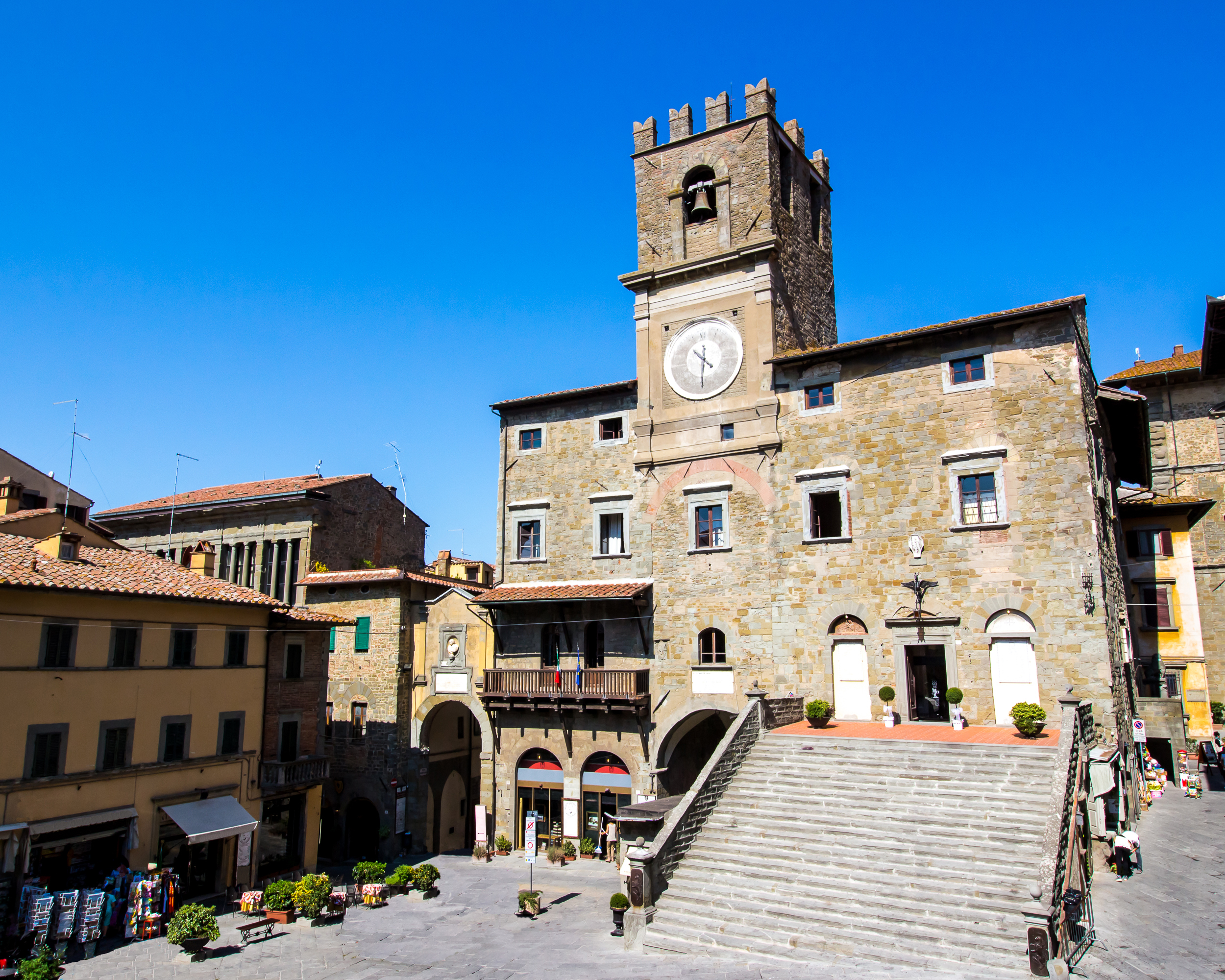 Spend a Perfect Evening in Cortona, Italy